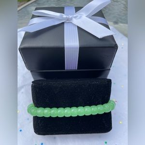 2/$30 Beautiful Jade Natural Healing Stone 💚 Bracelet